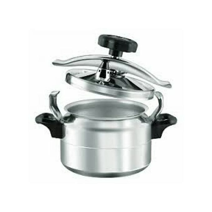 9L HTH Pressure Cooker Saucepan - Silver. HTH