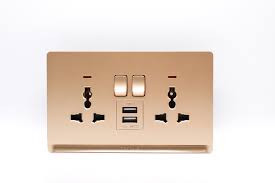 SR 13AMP SOCKET TWIN WITH 2 USB TSNK