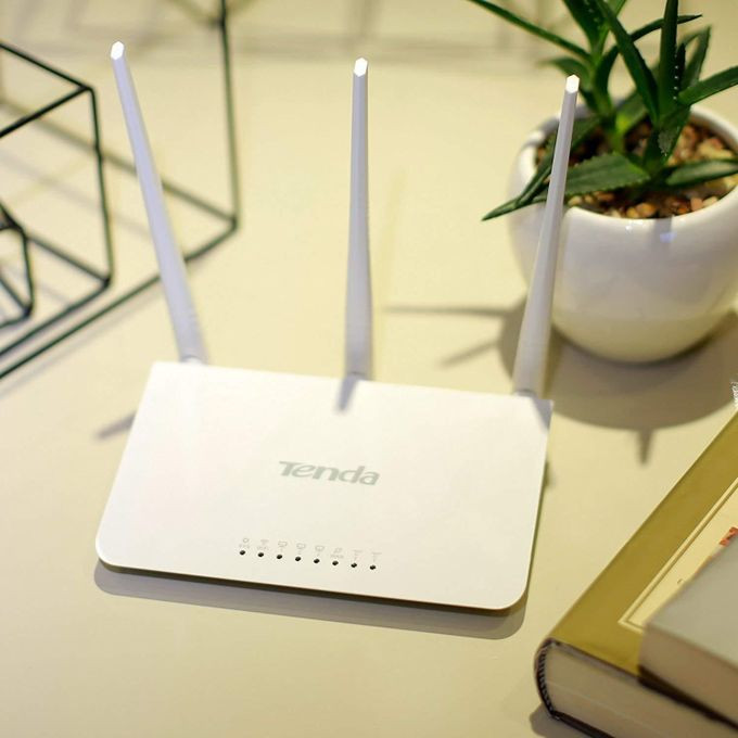 F3 300Mbps Wi-Fi Router, Easy Setup, WPS Button,  Parental Control, Bandwidth Control, Wi-Fi Schedule, with 3 * 5dBi High Power External Antennas (for Streaming Music, Uploading Photos, Video Chatting, Hd Video Streaming- White, N300 F3