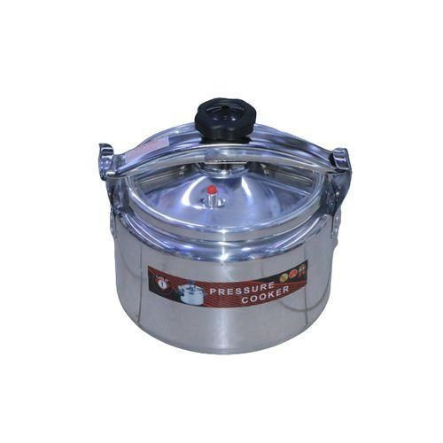 Gold 1 Aluminium Pressure Cooker 28cm, 11L - Silver