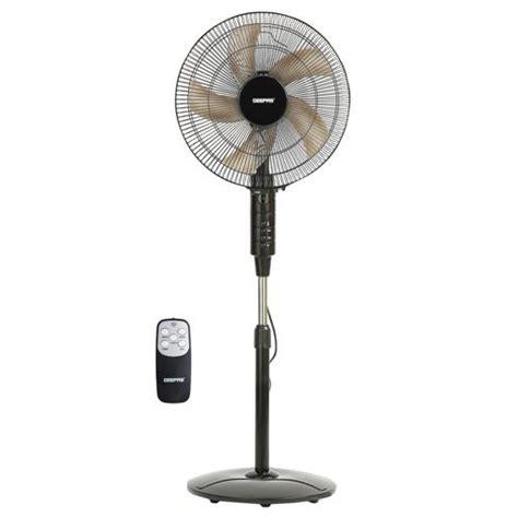 Geepas KNF 6559 16″ Stand Fan – Remote Control, Powerful Motor & 5‑Leaf Metal Blades