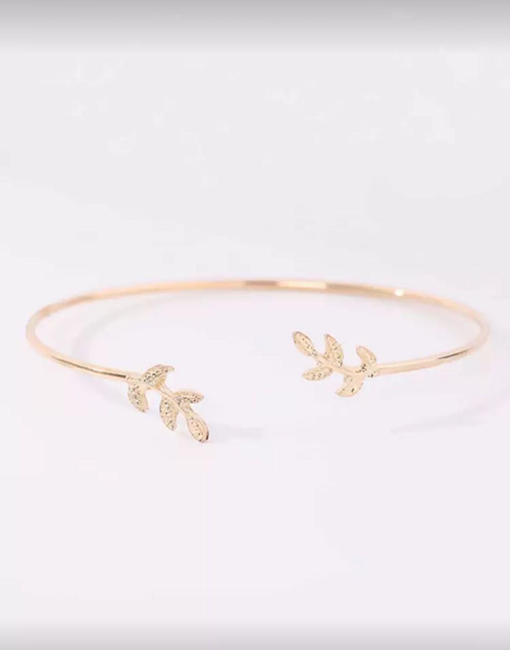 1pc European & American Style Open Leaf Bracelet, Elegant Gift For Friends